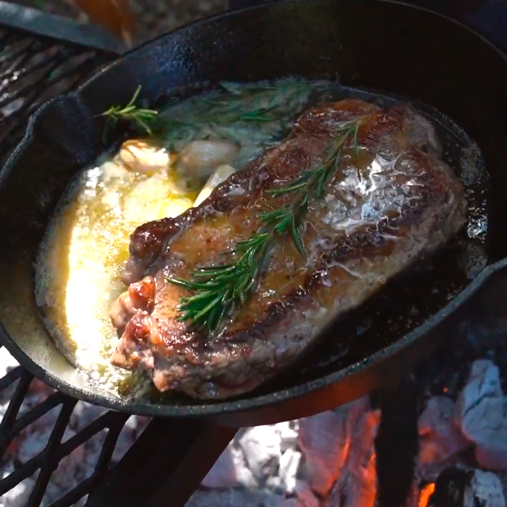 Lomo Liso BlackBeef al sartén con tomates confitados